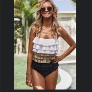 Brand new Floria Fay color lock swimsuit.